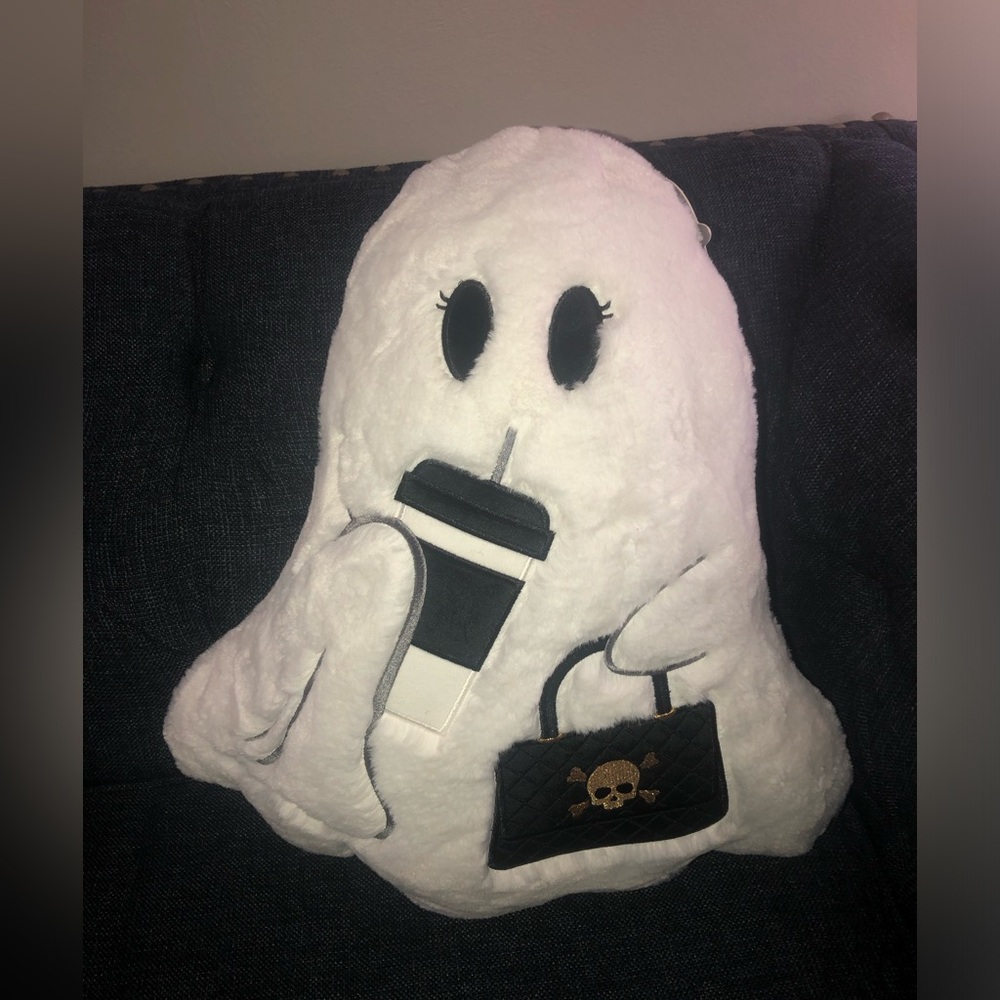 👻🖤 Plush White Ghost Accent Pillow with Black skull purse and beverage cup